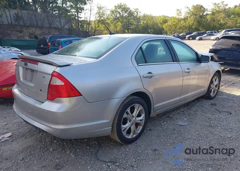 2012 Ford Fusion Se z USA, uszkodzony, nr VIN 3FAHP0HA1CR135767
